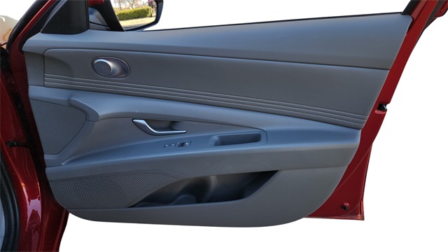 2025 Hyundai Elantra