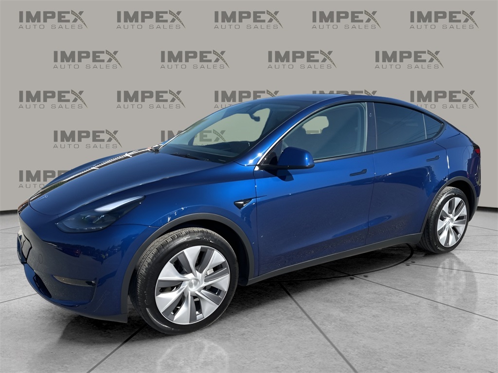 2023 Tesla Model Y Standard Range's photo