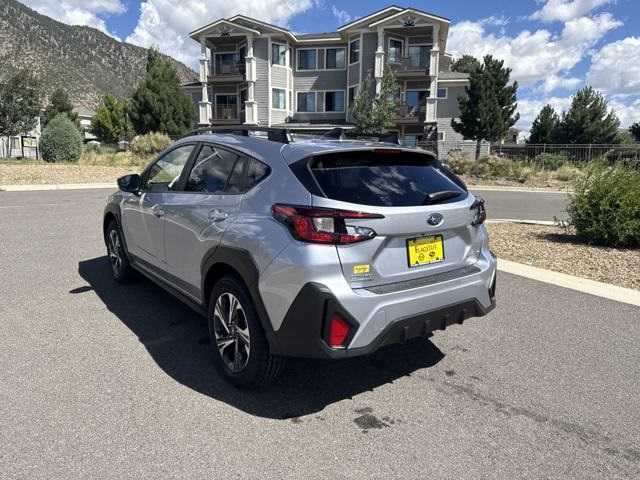 2025 Subaru Crosstrek Premium photo 2