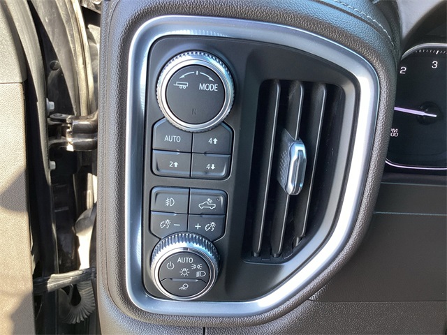 Used Car 2021 Gmc Sierra 2500hd  Slt For Sale In San Antonio, Texas