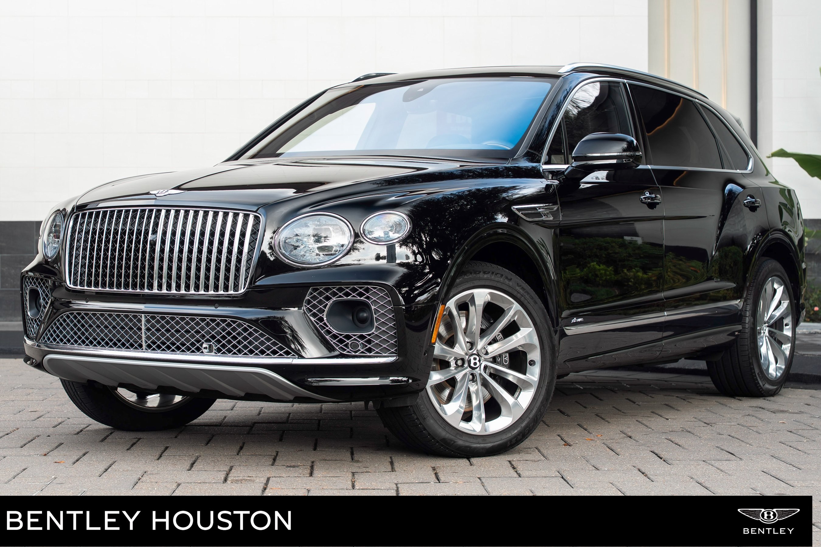 2023 Bentley Bentayga Azure's photo