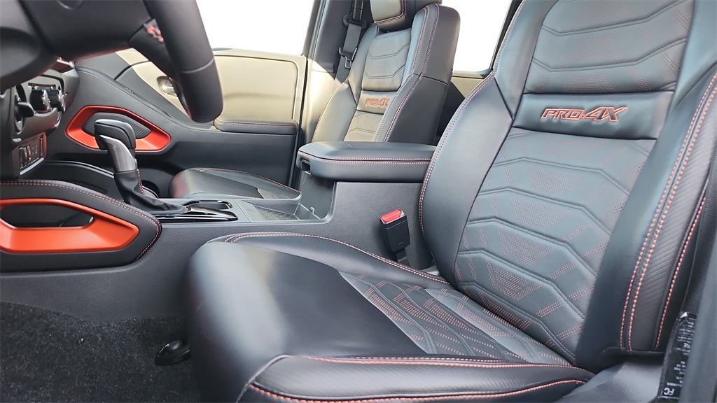 2025 Nissan Frontier