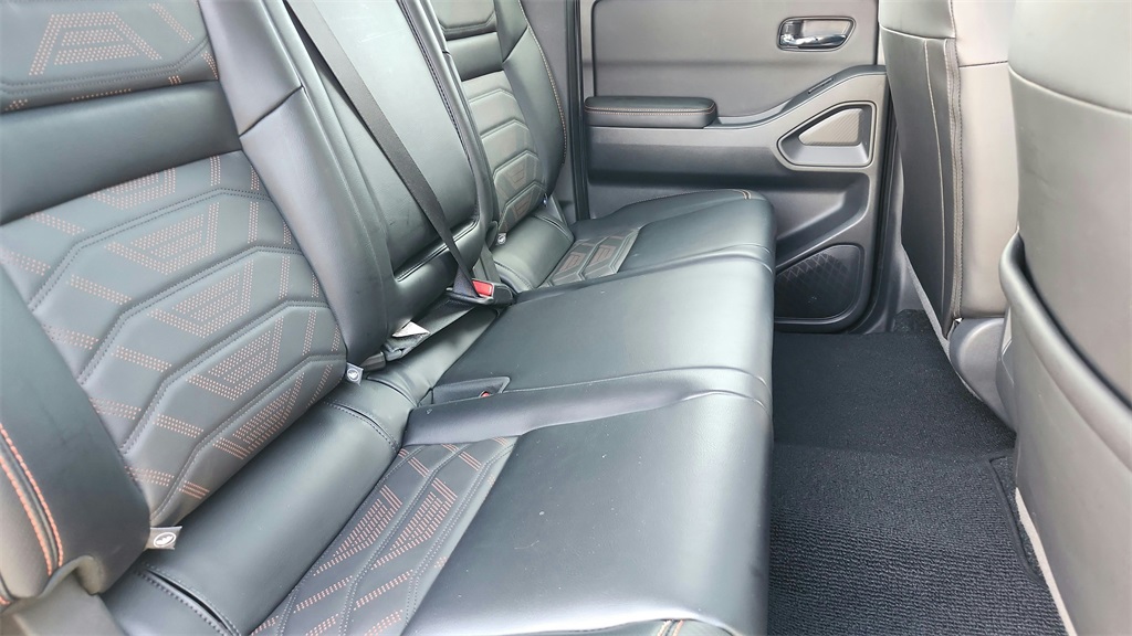 2025 Nissan Frontier