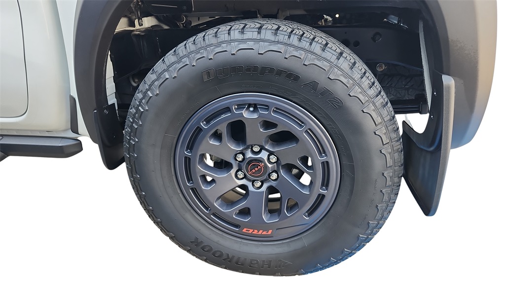 2025 Nissan Frontier