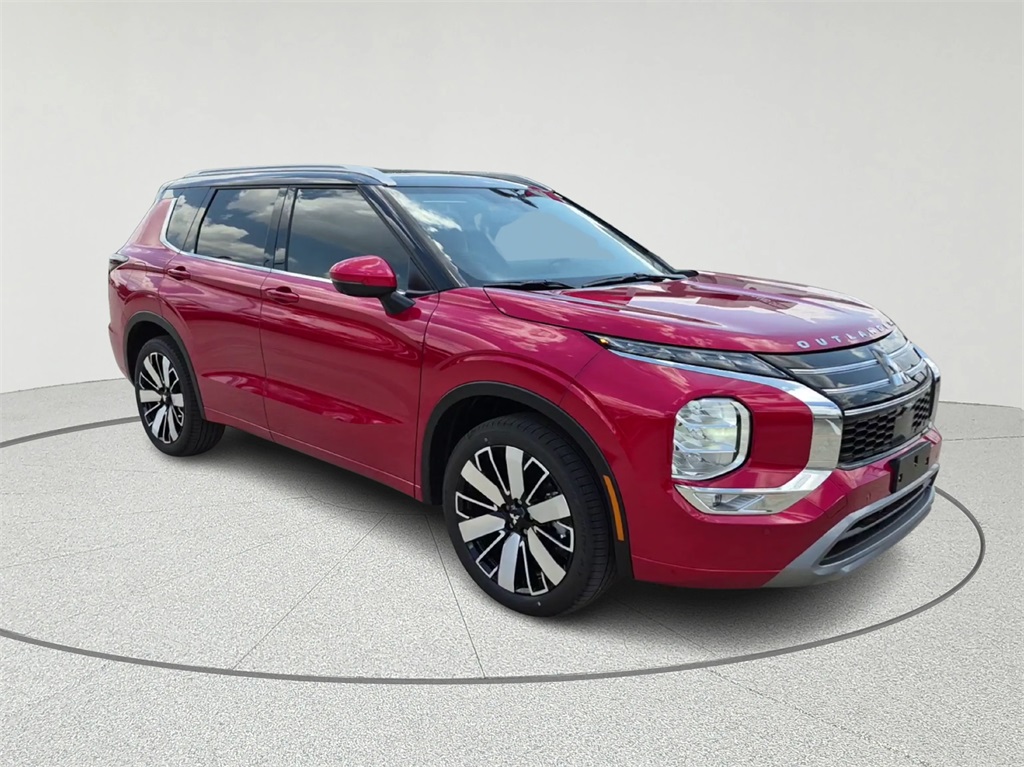 2025 Mitsubishi Outlander SEL - 2