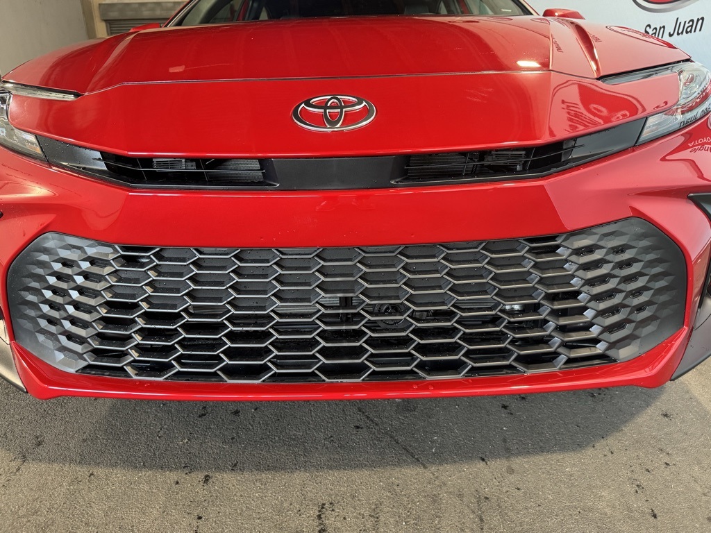 Thumbnail: 2025 Toyota Camry - 12