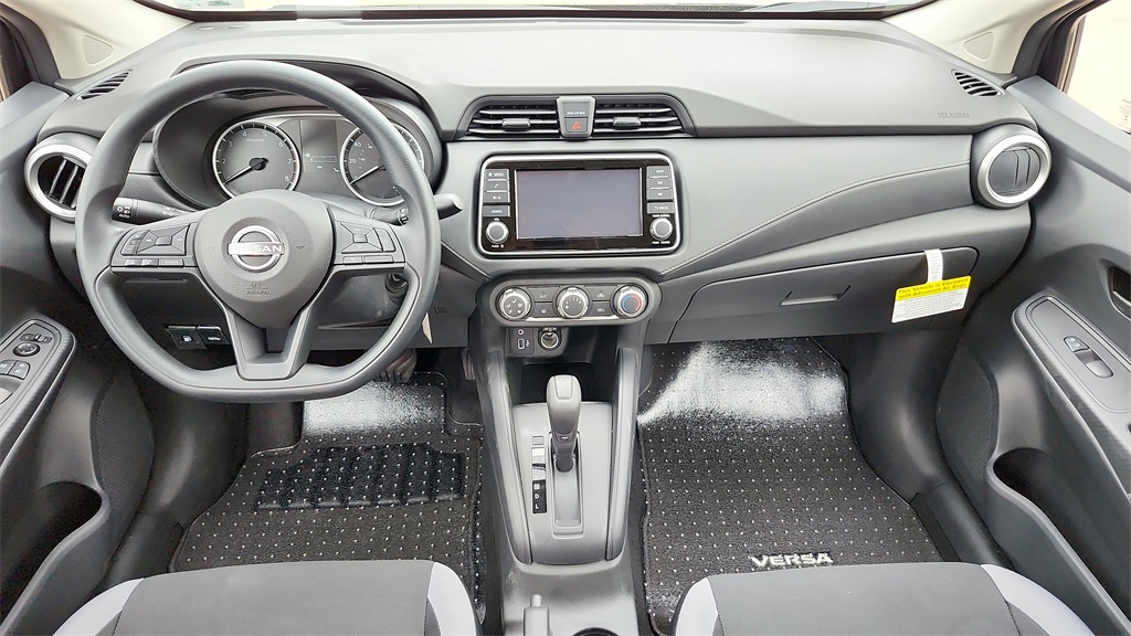 2025 Nissan Versa