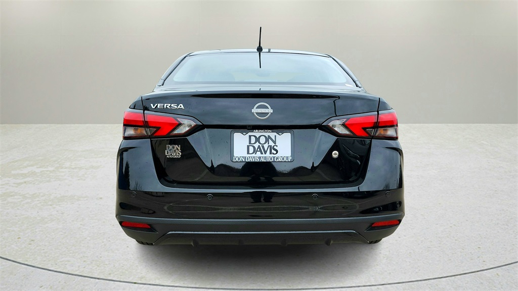 2025 Nissan Versa