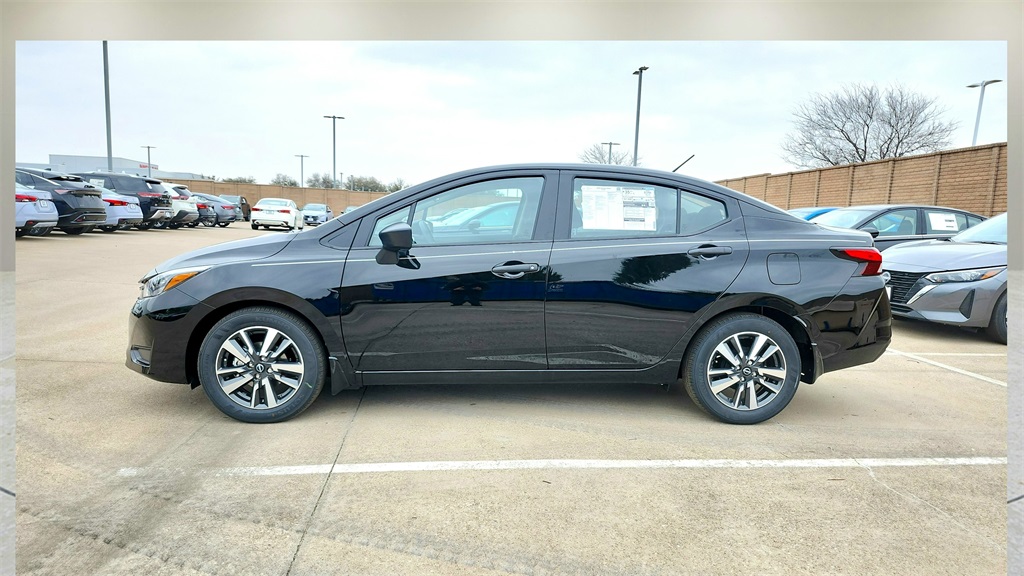 2025 Nissan Versa