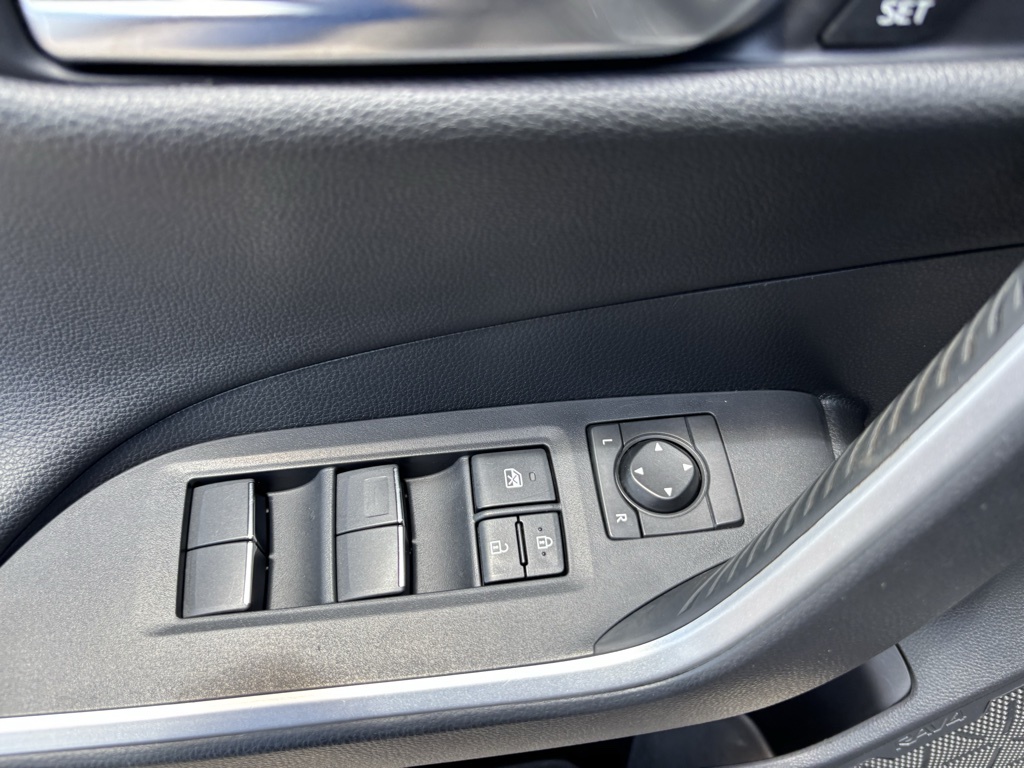 Used Car 2019 Toyota Rav4 Hybrid  Limited For Sale Under $25,000 In Austin, Texas