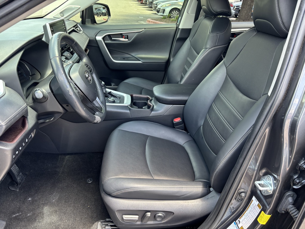 Used Car 2019 Toyota Rav4 Hybrid  Limited For Sale Under $25,000 In Austin, Texas