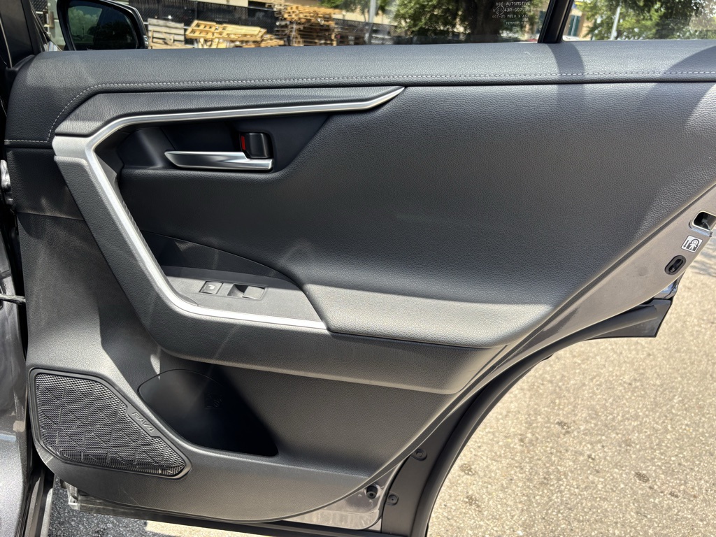 Used Car 2019 Toyota Rav4 Hybrid  Limited For Sale Under $25,000 In Austin, Texas