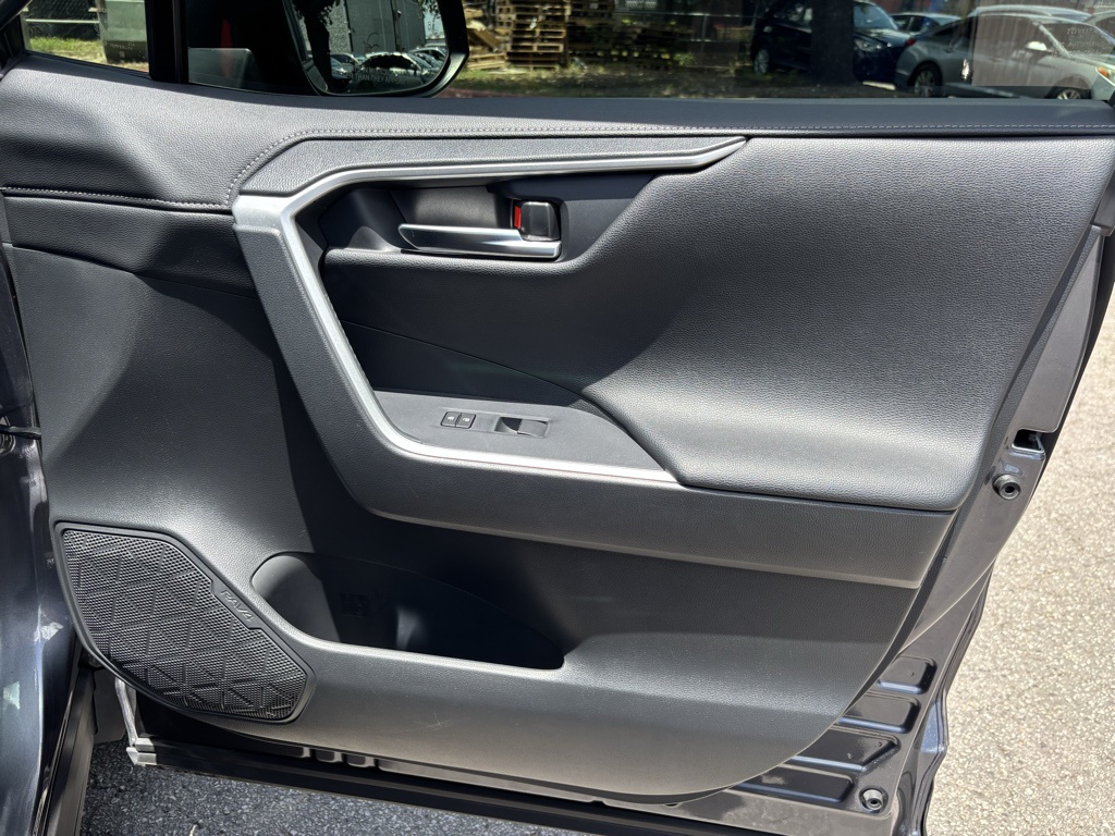 Used Car 2019 Toyota Rav4 Hybrid  Limited For Sale Under $25,000 In Austin, Texas
