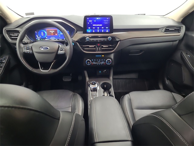 2020 – Ford – Escape