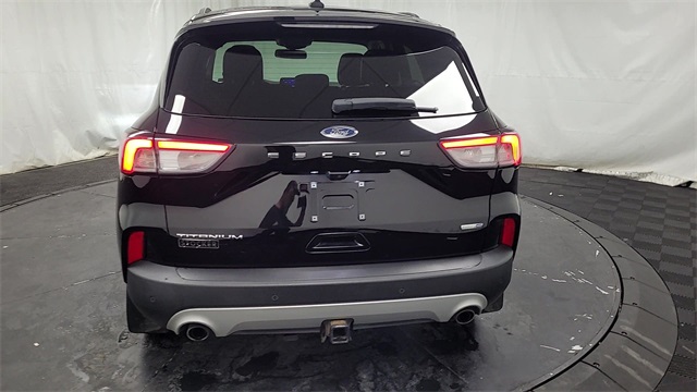 2020 – Ford – Escape