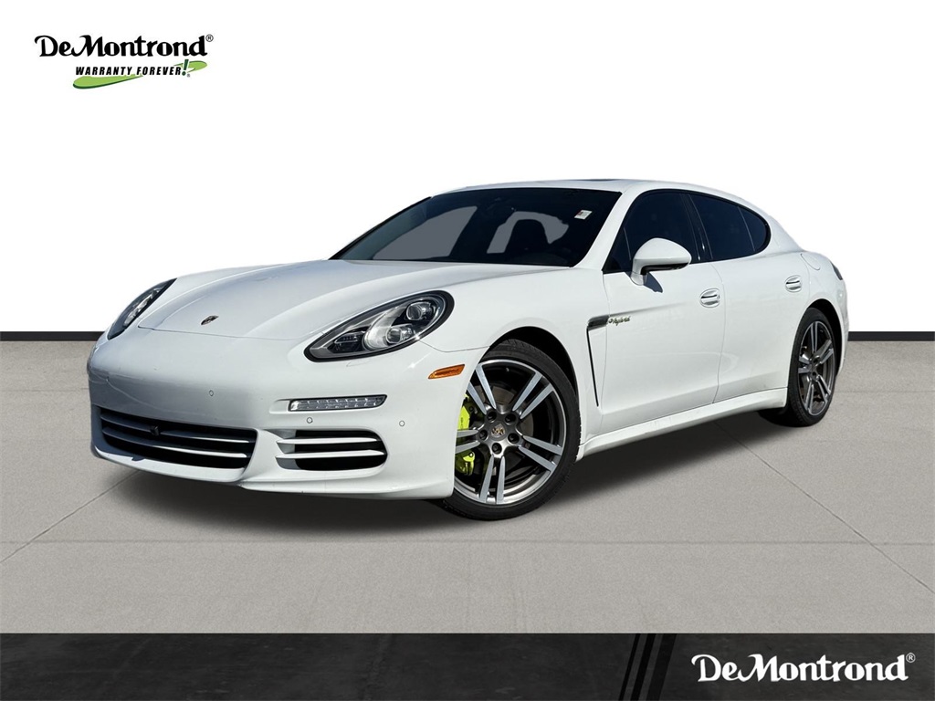 2014 Porsche Panamera E-Hybrid S White at Ultimate Motorsports
