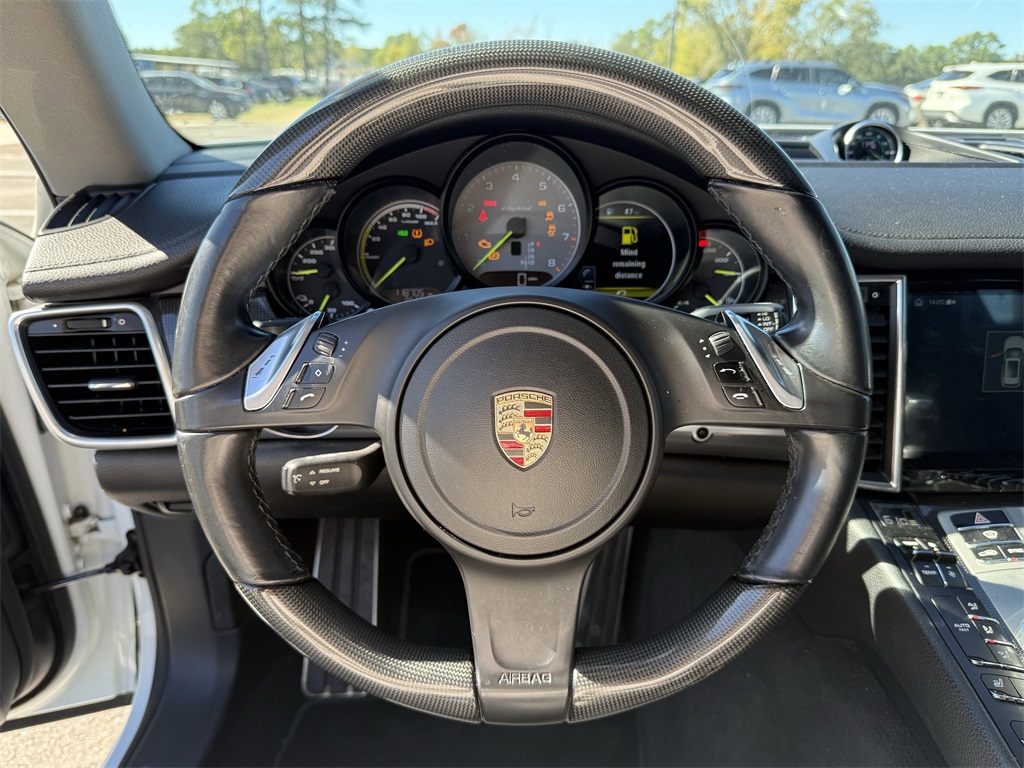 2014 Porsche Panamera E-Hybrid S White at Ultimate Motorsports