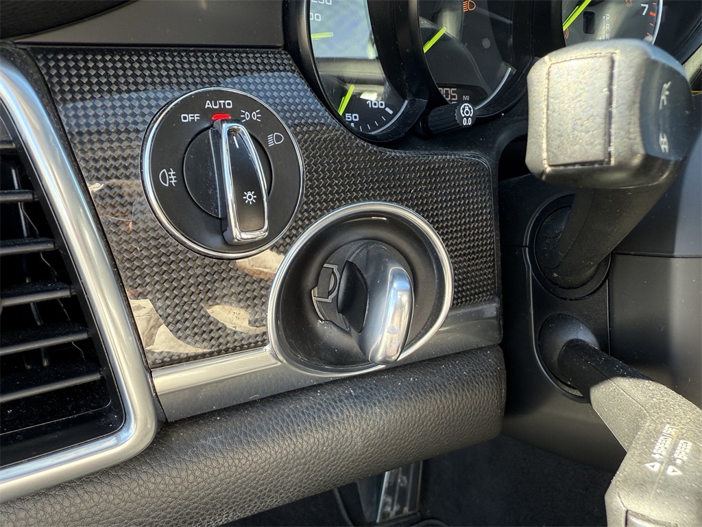 2014 Porsche Panamera E-Hybrid S White at Ultimate Motorsports