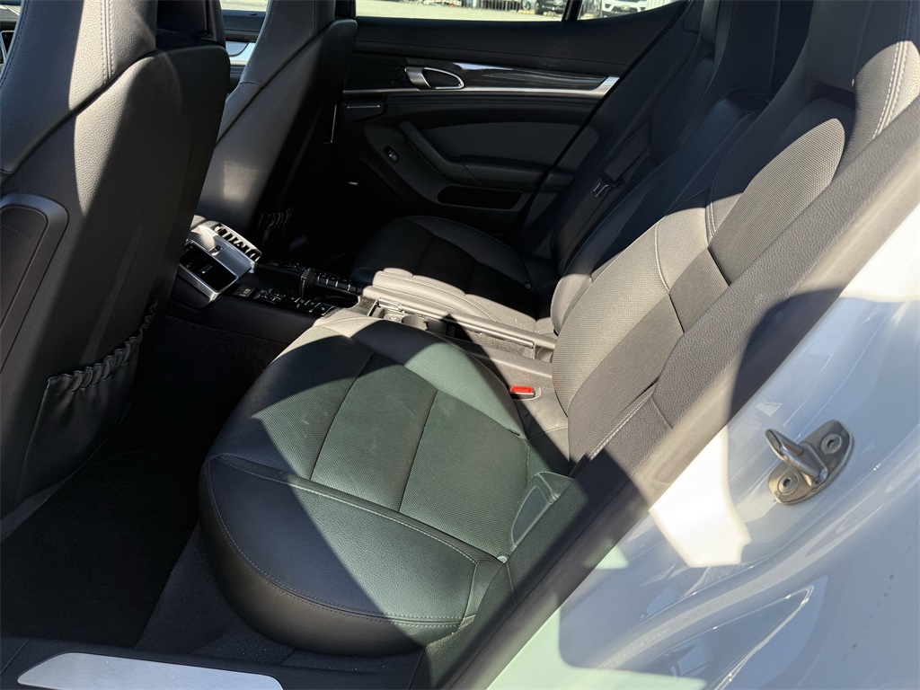 2014 Porsche Panamera E-Hybrid S White at Ultimate Motorsports