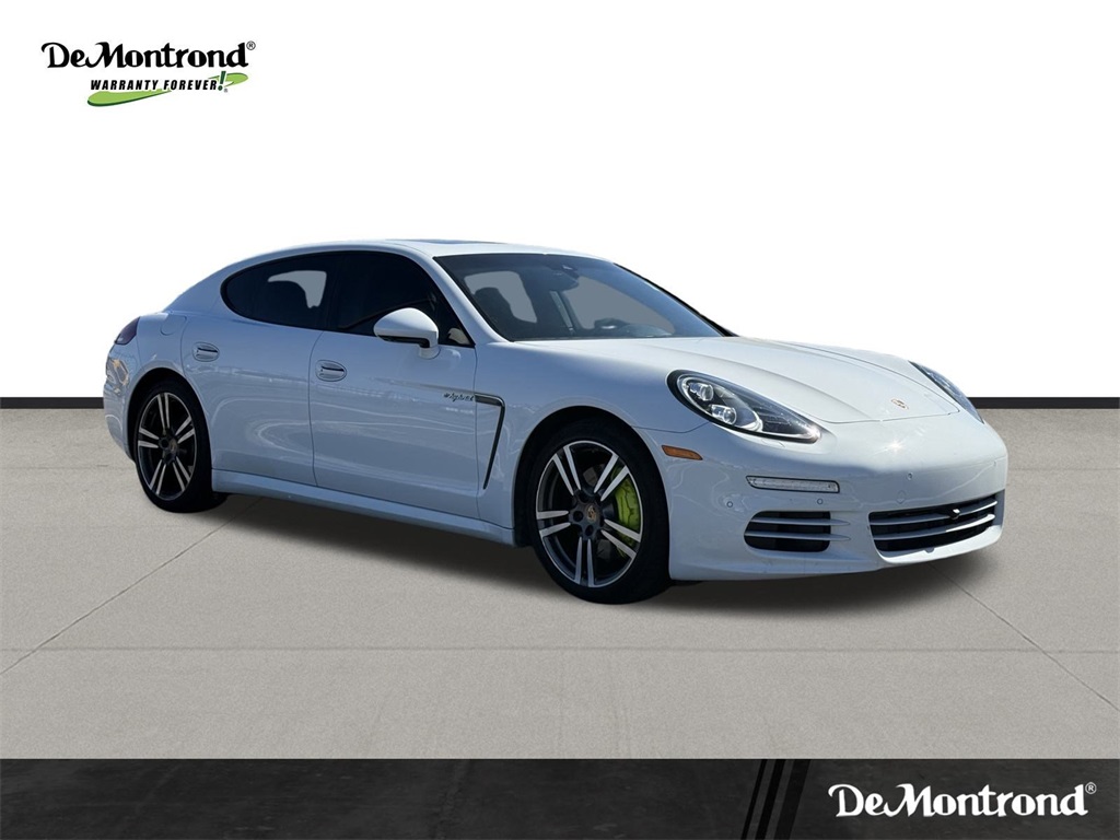 2014 Porsche Panamera E-Hybrid S White at Ultimate Motorsports