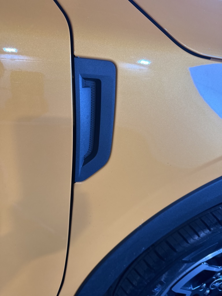 Thumbnail: 2022 Ford Bronco Sport - 10