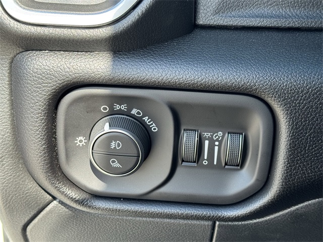 2026 Ram 2500 Laramie White at River Oaks CDJR