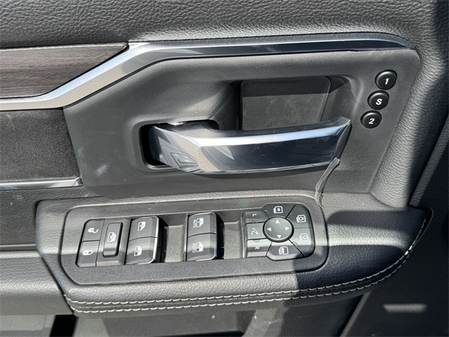 2026 Ram 2500 Laramie White at River Oaks CDJR