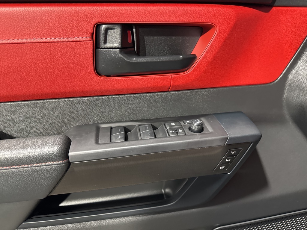 Thumbnail: 2024 Toyota Tundra - 32