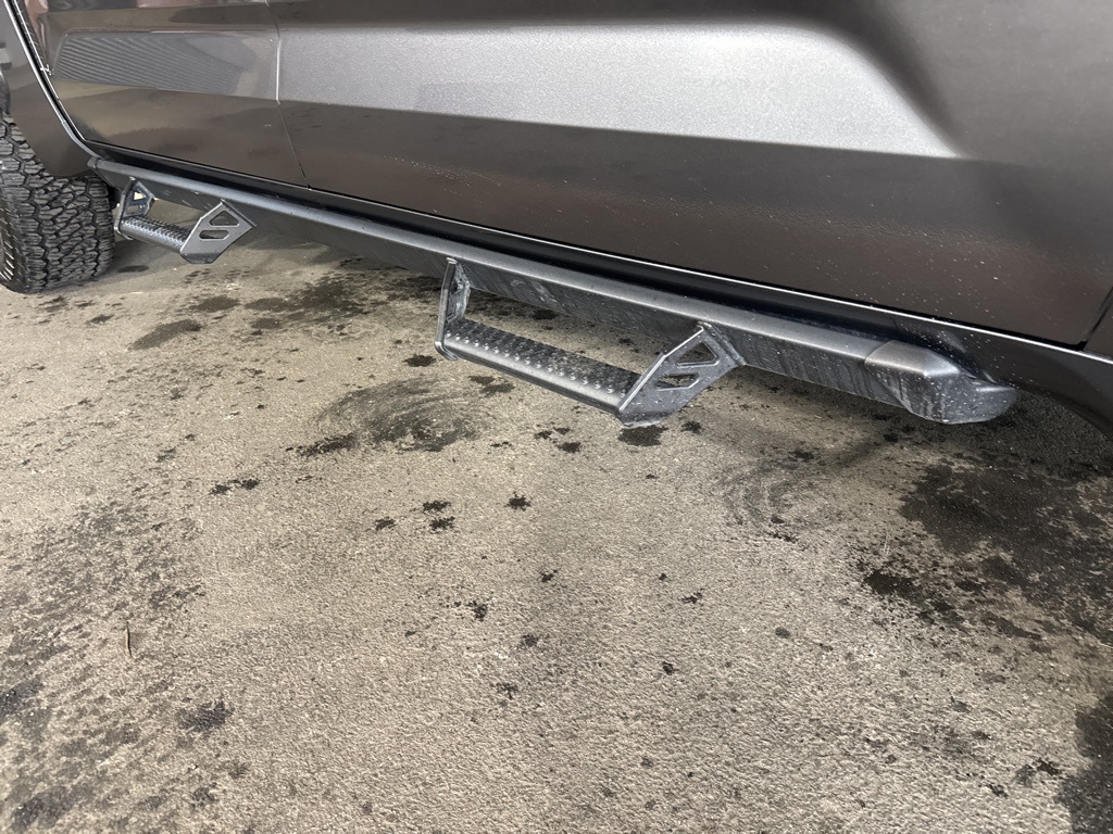 Thumbnail: 2024 Toyota Tundra - 9