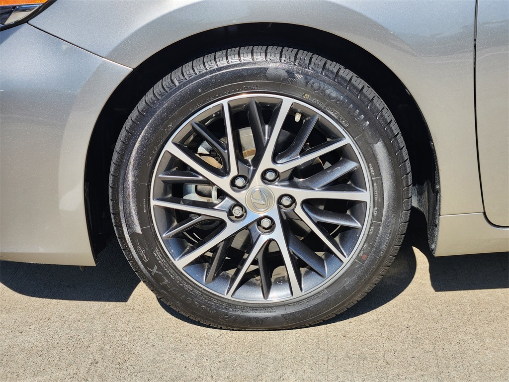 2016 Lexus ES 350 Silver at Bravo Nissan