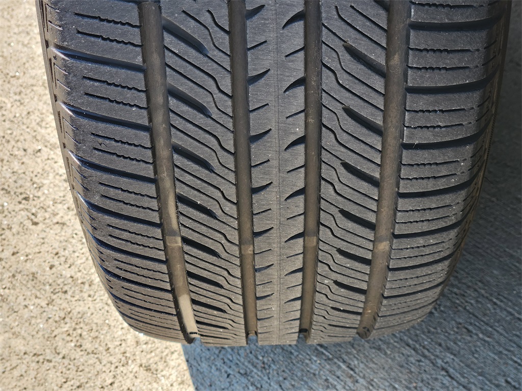 2016 Lexus ES 350 Silver at Bravo Nissan