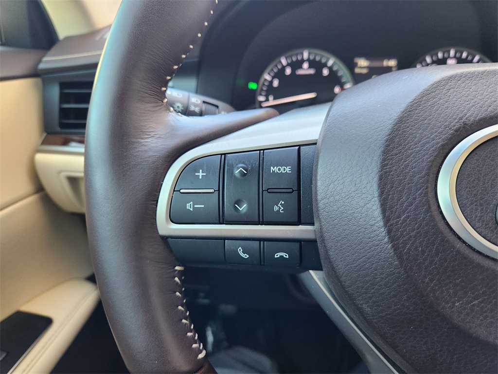 2016 Lexus ES 350 Silver at Bravo Nissan