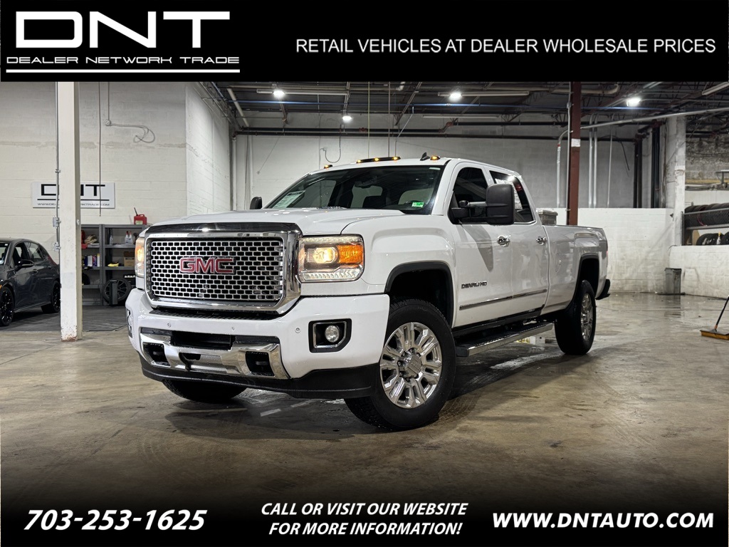2015 GMC Sierra 3500HD Denali Crew Cab LB DRW 4WD