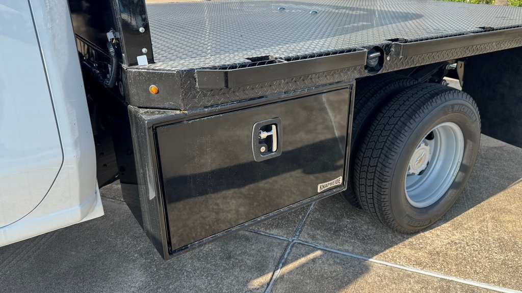 2025 Chevrolet Silverado 3500HD Work Truck White at Traditions Chevrolet