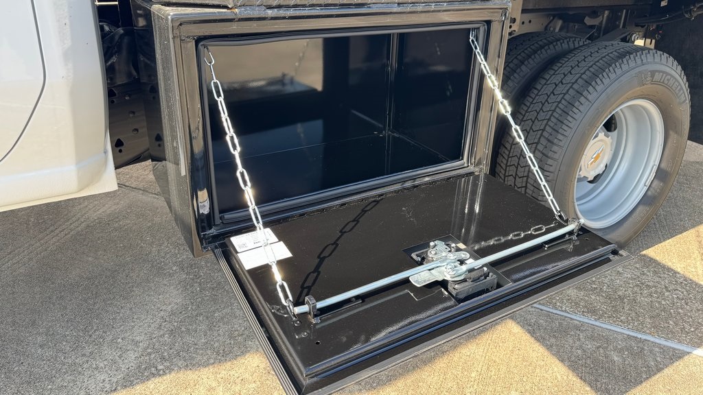 2025 Chevrolet Silverado 3500HD Work Truck White at Traditions Chevrolet