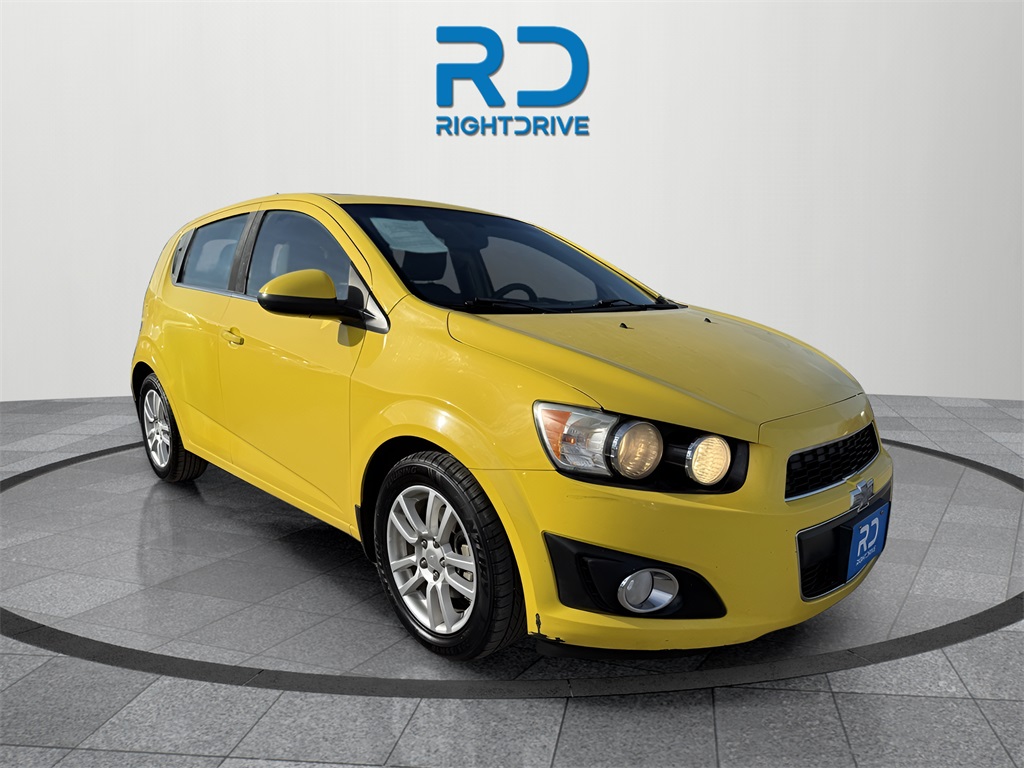 2015 Chevrolet Sonic LT Hatchback FWD