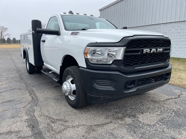 2021 RAM 3500 Chassis Tradesman Regular Cab DRW 4WD