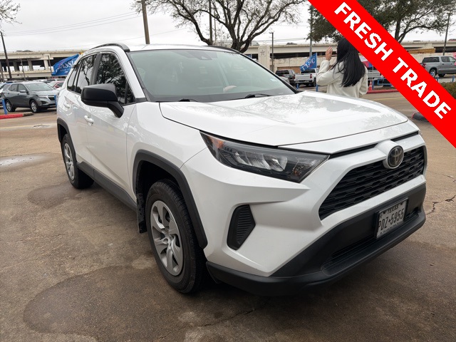 2021 Toyota RAV4 LE FWD