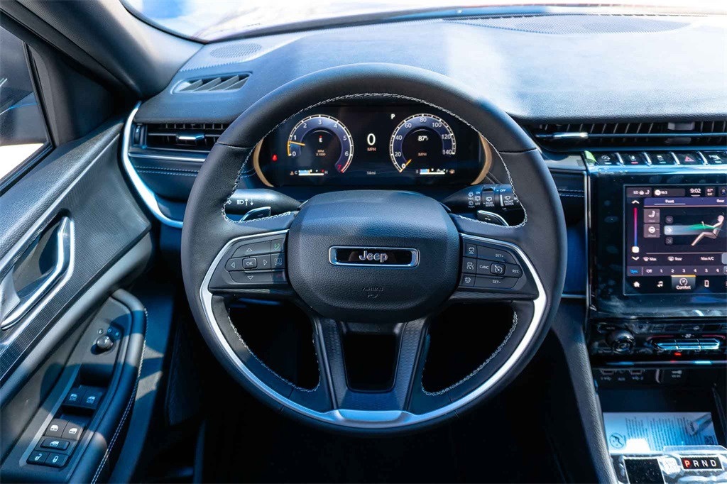 New Car 2025 Jeep Grand Cherokee L  Laredo For Sale Under $40,000 In San Marcos, Texas