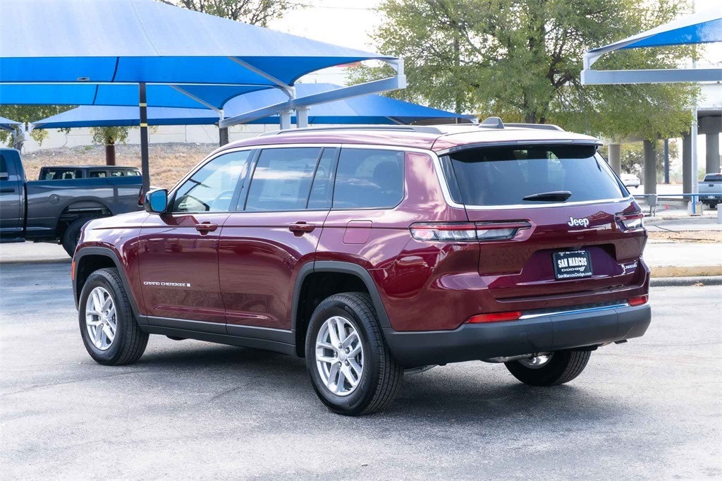 New Car 2025 Jeep Grand Cherokee L  Laredo For Sale Under $40,000 In San Marcos, Texas