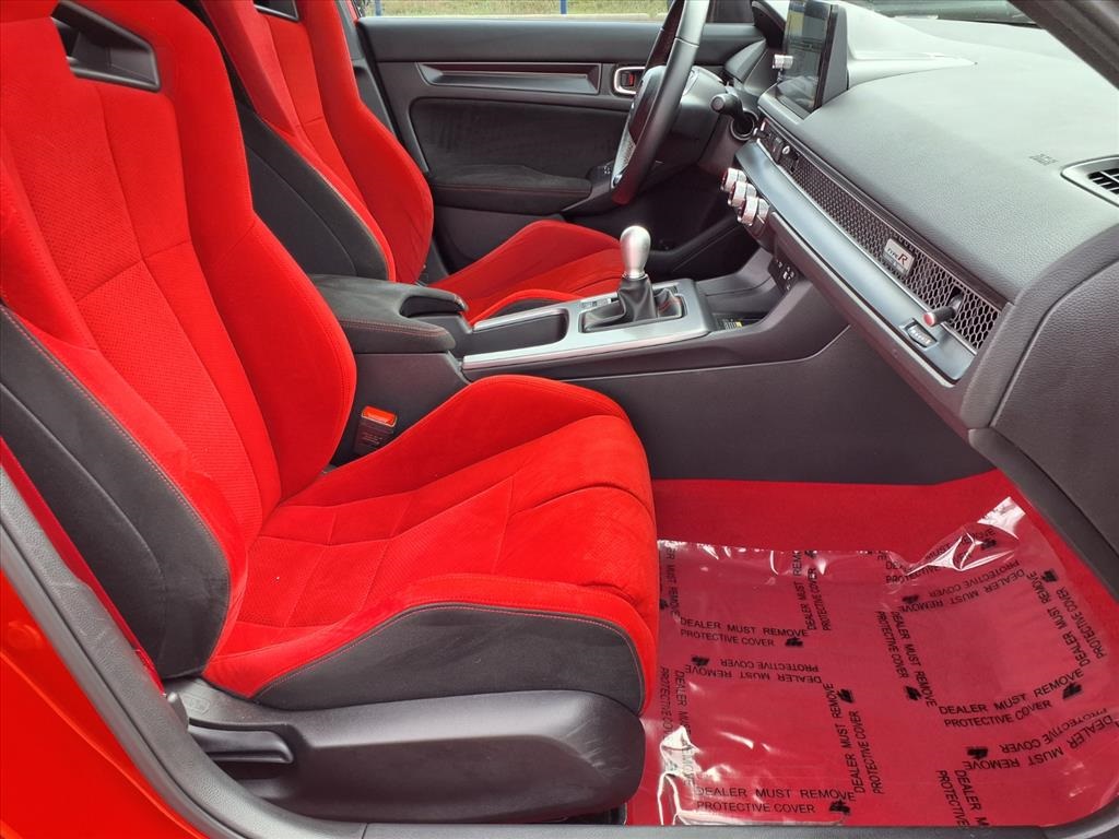 2024 Honda Civic Type R Base Red at Community Honda
