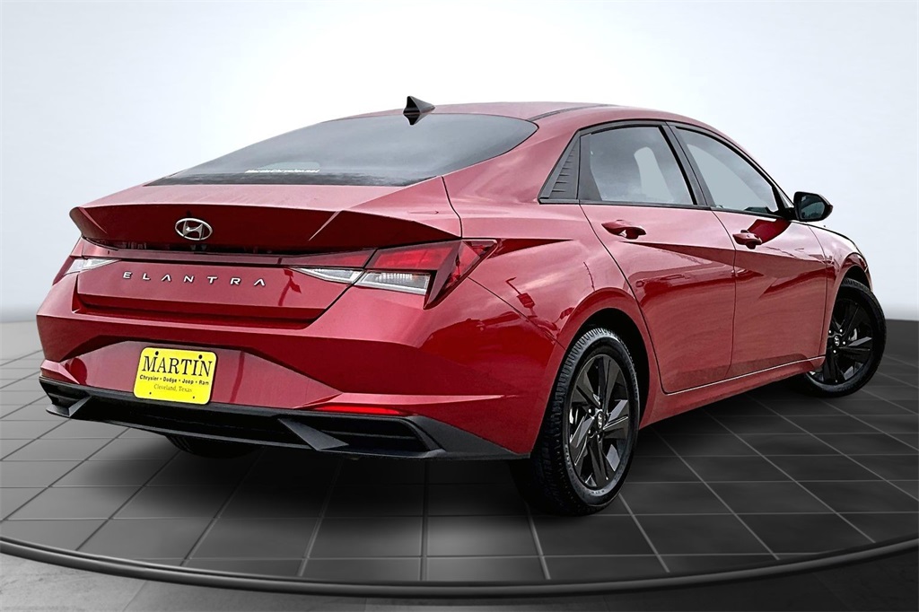 2021 Hyundai Elantra SEL Red at Baytown Hyundai