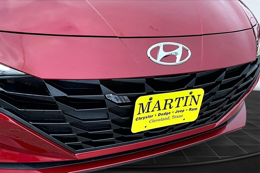 2021 Hyundai Elantra SEL Red at Baytown Hyundai