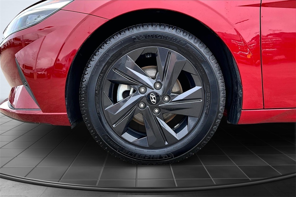 2021 Hyundai Elantra SEL Red at Baytown Hyundai