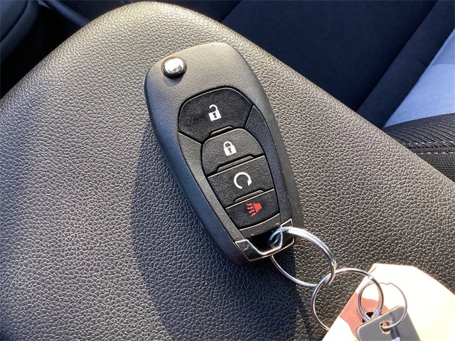 Used Car 2025 Chevrolet Trax  1rs For Sale Under $25,000 In San Antonio, Texas