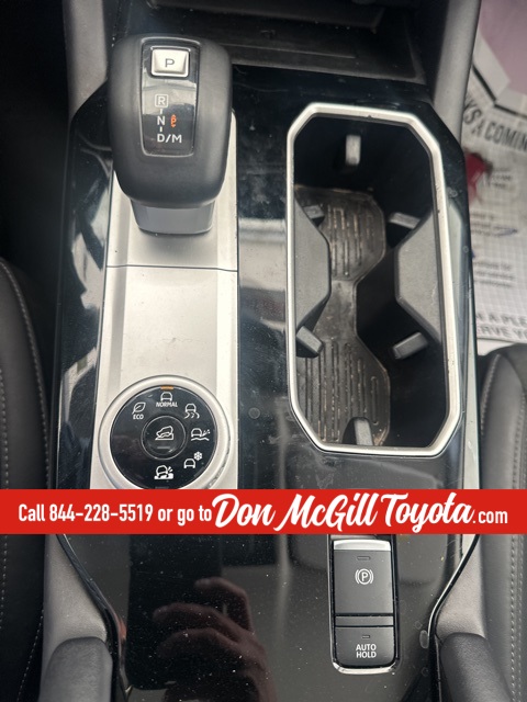 2025 Mitsubishi Outlander SE White at Baytown Hyundai