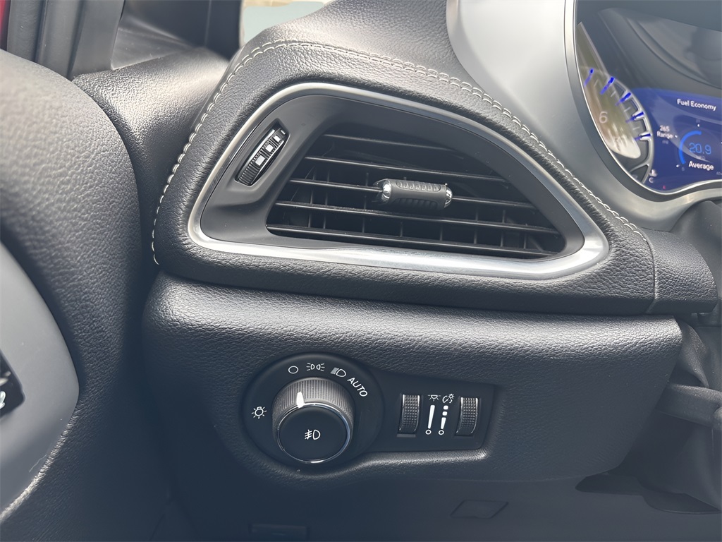 2025 Chrysler Pacifica