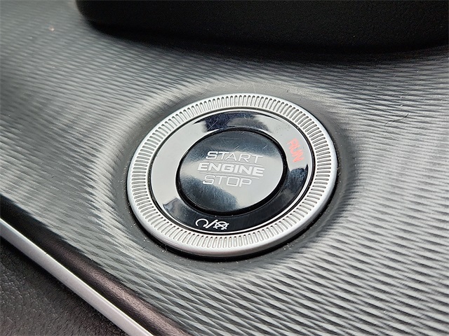 Used Car 2024 Jeep Grand Cherokee  Laredo For Sale Under $30,000 In Plainview, Texas