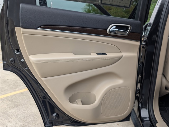 2015 Jeep Grand Cherokee Limited Black at DeMontrond Auto Country