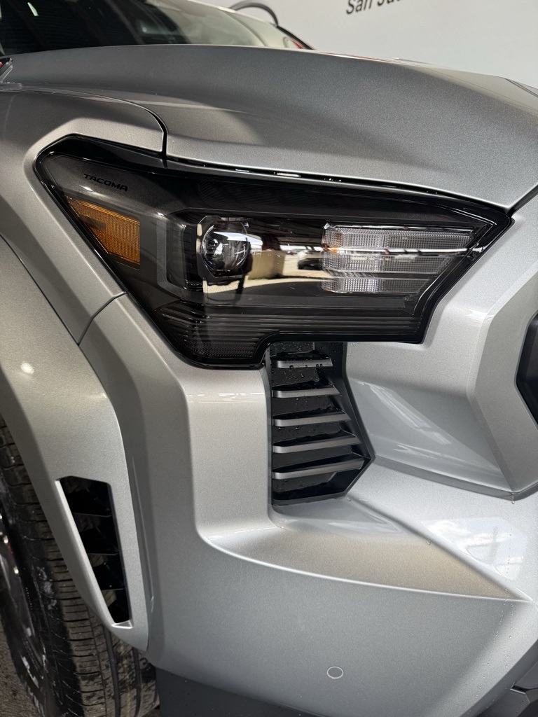 Thumbnail: 2025 Toyota Tacoma - 11